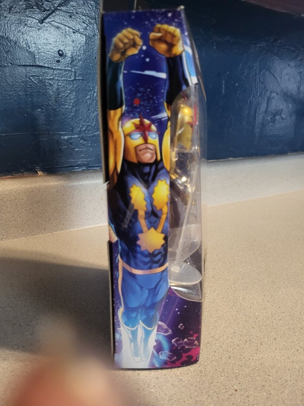 Marvel Legends Series Action Figure ~ Taskmaster ~ NIB - Picture 3 of 4